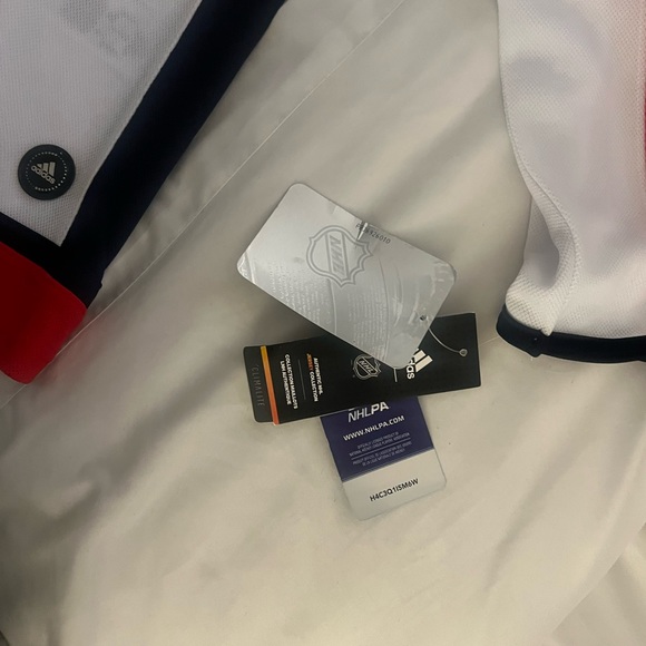 NWT authentic Washington Capitals Ovechkin Jersey #8. Size 46. New. - Picture 4 of 5